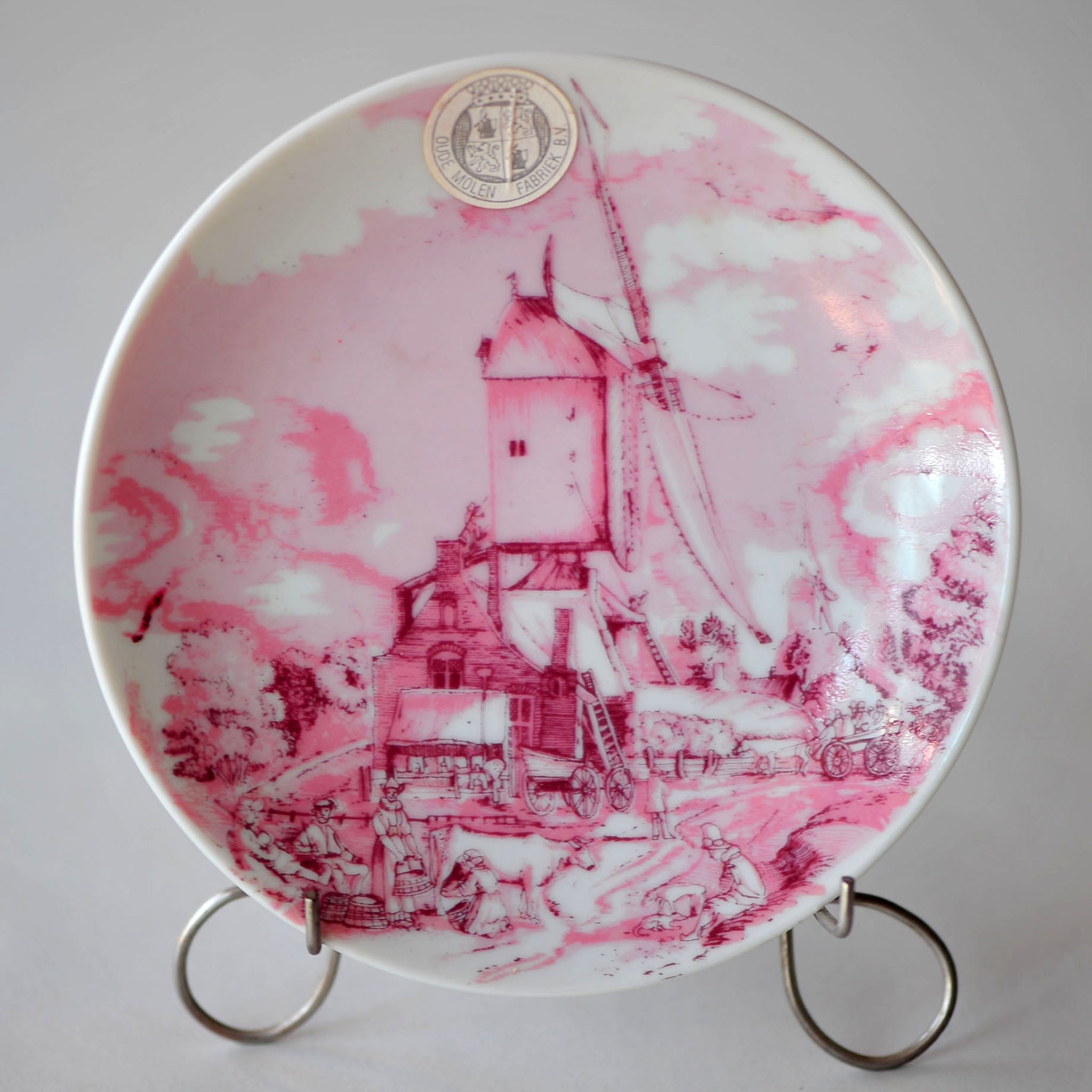 Pink Delft Village Scene Plates (Set of 3)