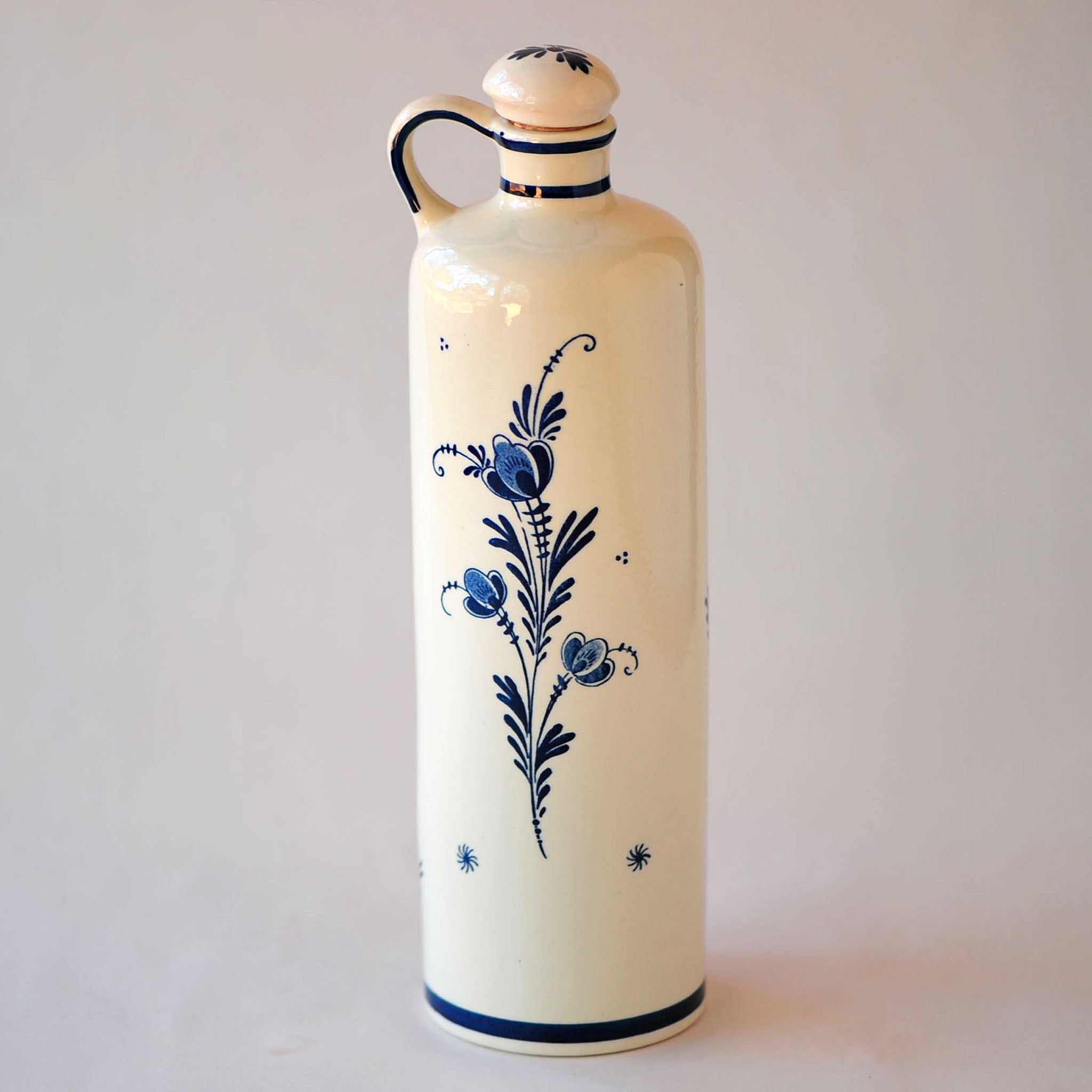 Bols Royal Distilleries Delft Blue Decanter — Windmill Scene