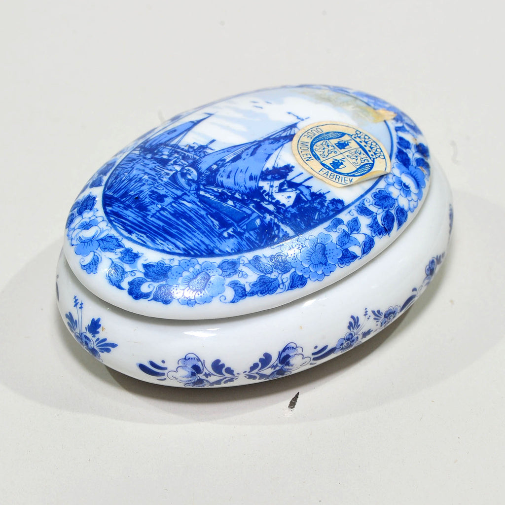 Delft Blauw Oval Lidded Trinket Box — Harbour Sailboat Scene, Oude Molen Fabriek, 11cm