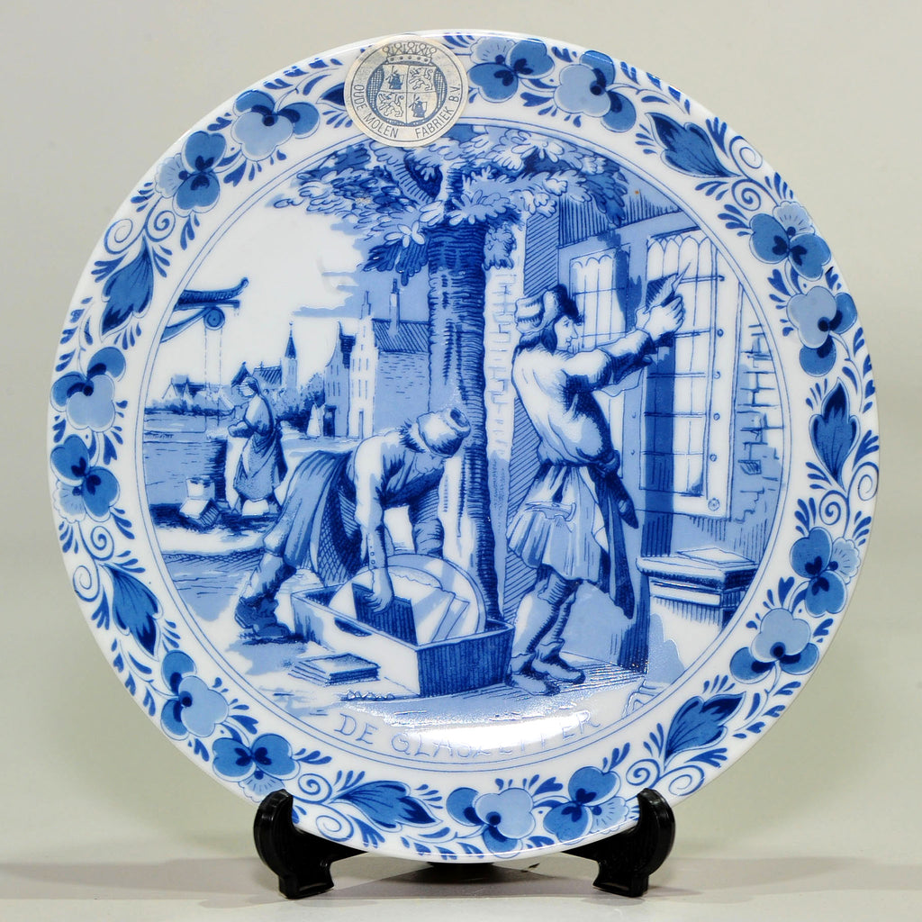 Oude Molen Delft Blue Plate — "De Glaszetter" (The Glazier)